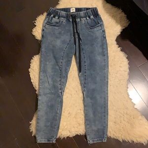 Bae the label maternity skinny jeans (walk this way jogger)